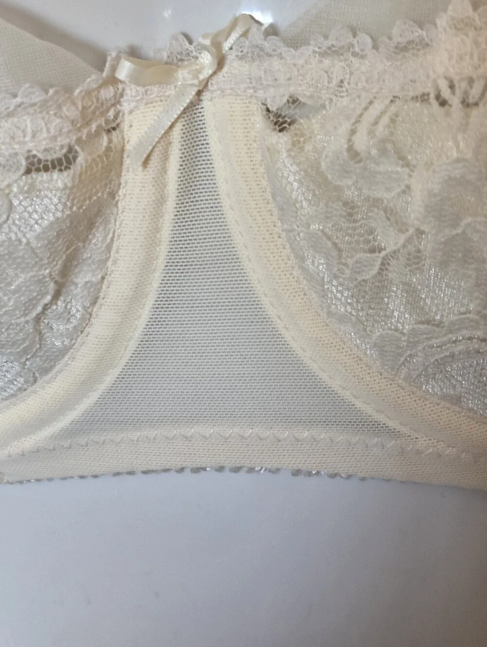 Jezebel Lace Bra 34DD 34E - Picture 3 of 8